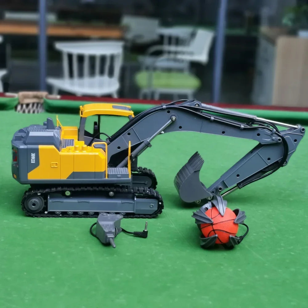 TitanForce RC Excavator 3-in-1 1:16
